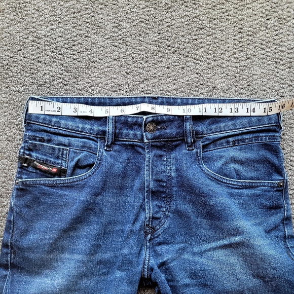 Diesel men's denim jeans size W30 L32 D-BAZER slim tapered fit mid wash blue - Picture 7 of 12
